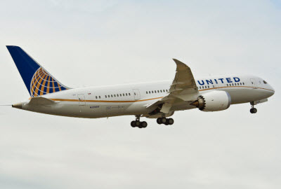 United Airlines 787 Dreamliner