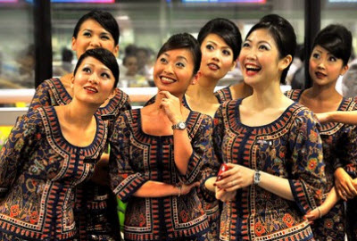 Singapore Airlines cabin crew