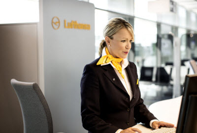 Lufthansa airport staff